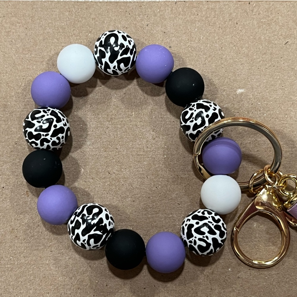 🔥 2/$18 Purple Key Keychain Beads - Picture 3 of 4